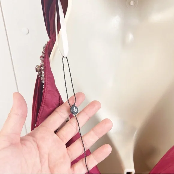 Alyce Paris Style #3712 Burgundy Velvet A-line Beaded Homecoming Formal Dress 8 - Picture 9 of 13